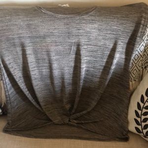 WomAns size L  short sleeved top